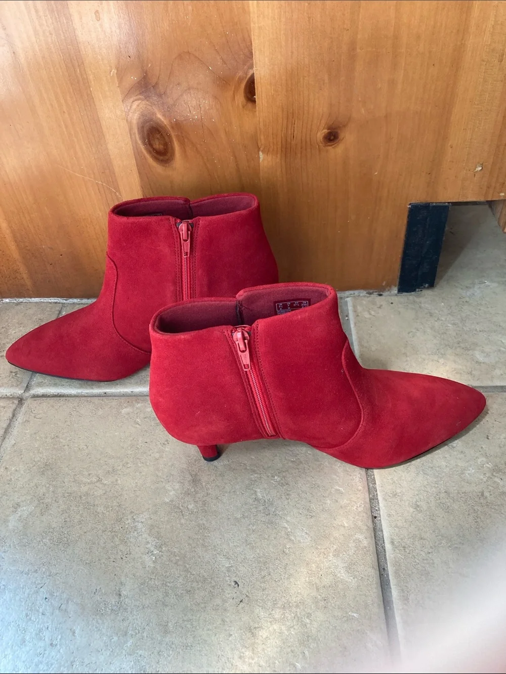 NWOT Clark’s red suede ankle boots - Size 7